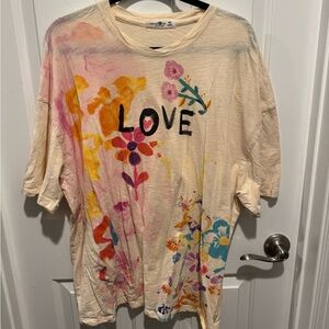 Natural Life Cream Vibrant Graphic T-Shirt with Love Print One Size
